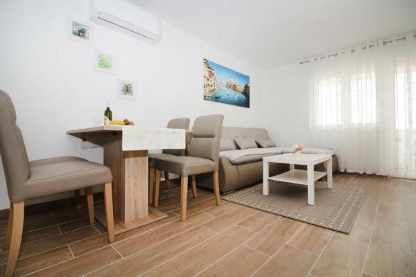 Mara Apartment Rogoznica  Exterior photo