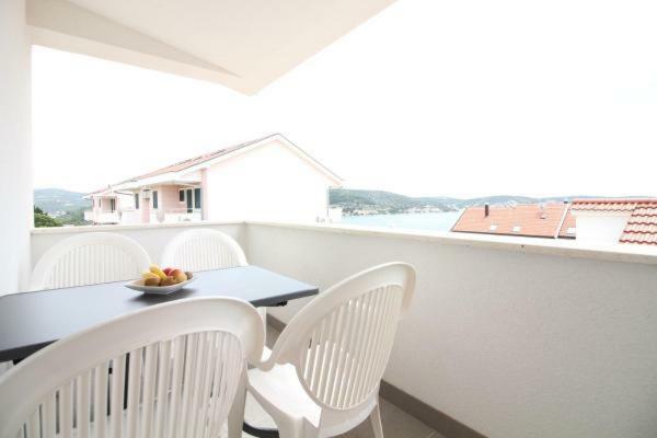 Mara Apartment Rogoznica  Exterior photo